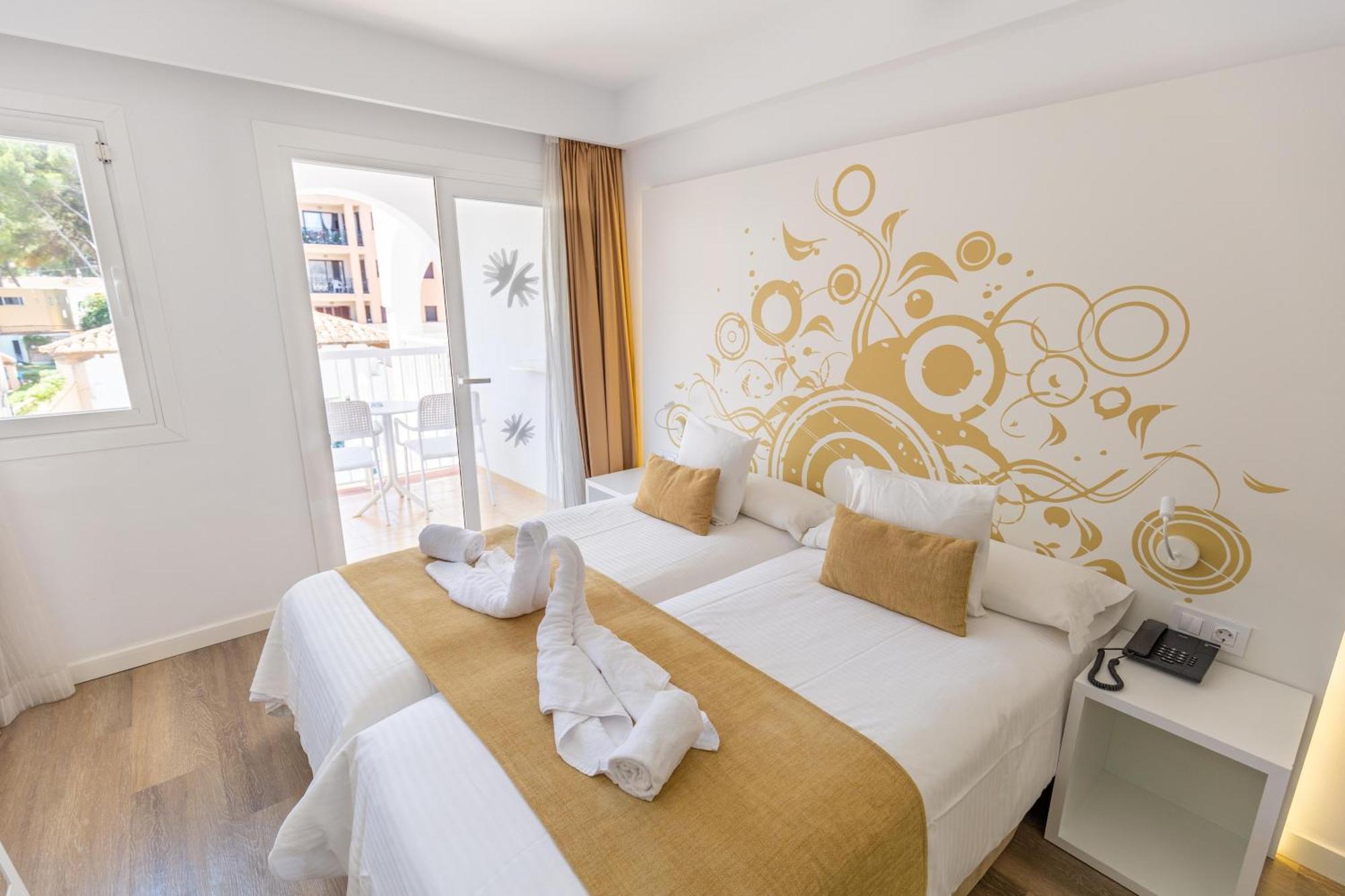 Bq Cala Ratjada (Adults Only) Hotel Екстериор снимка